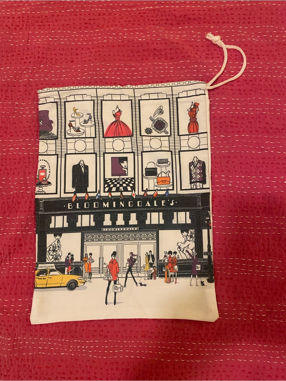 Bloomingdale's Store Front Dust Bag